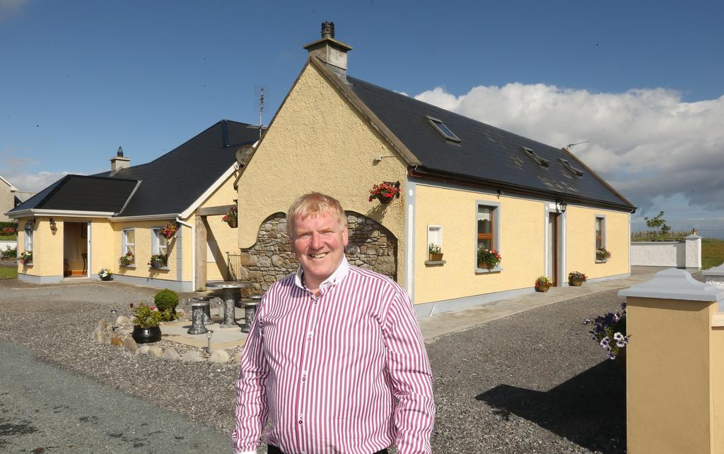 Beezies Self Catering Cottages Grange  Exterior photo