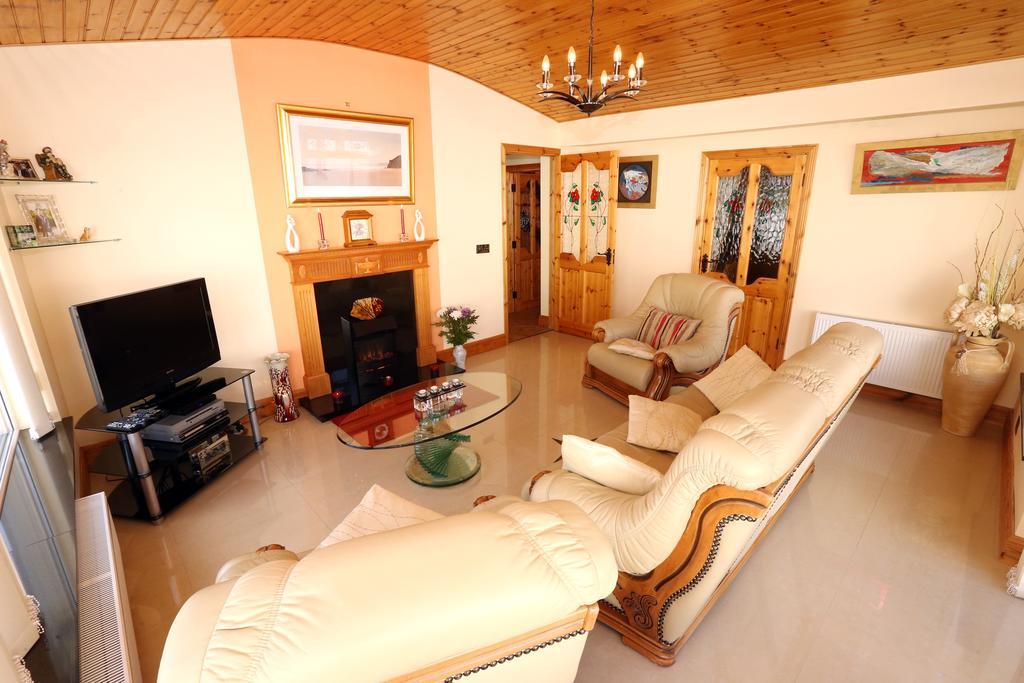 Beezies Self Catering Cottages Grange  Exterior photo