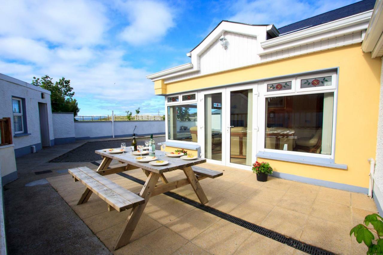Beezies Self Catering Cottages Grange  Exterior photo