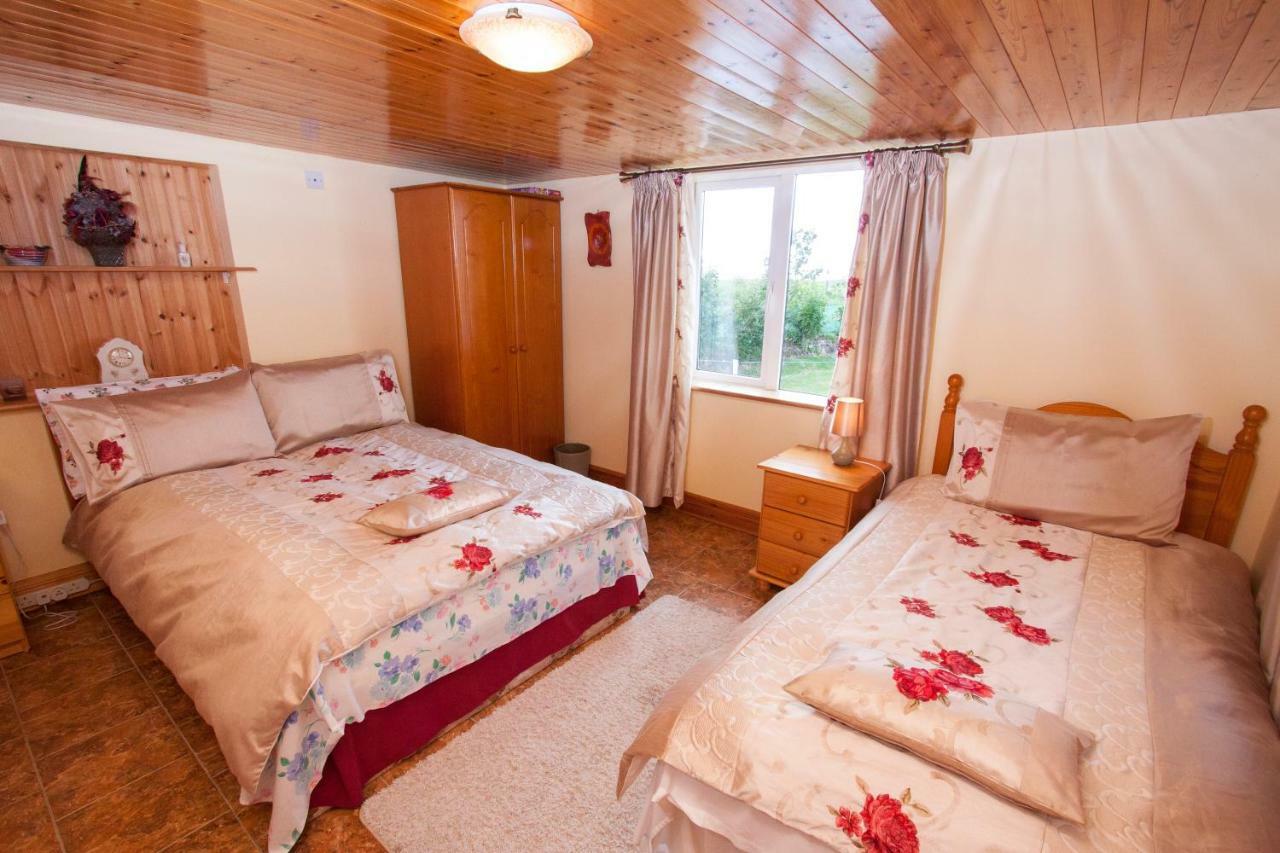 Beezies Self Catering Cottages Grange  Exterior photo